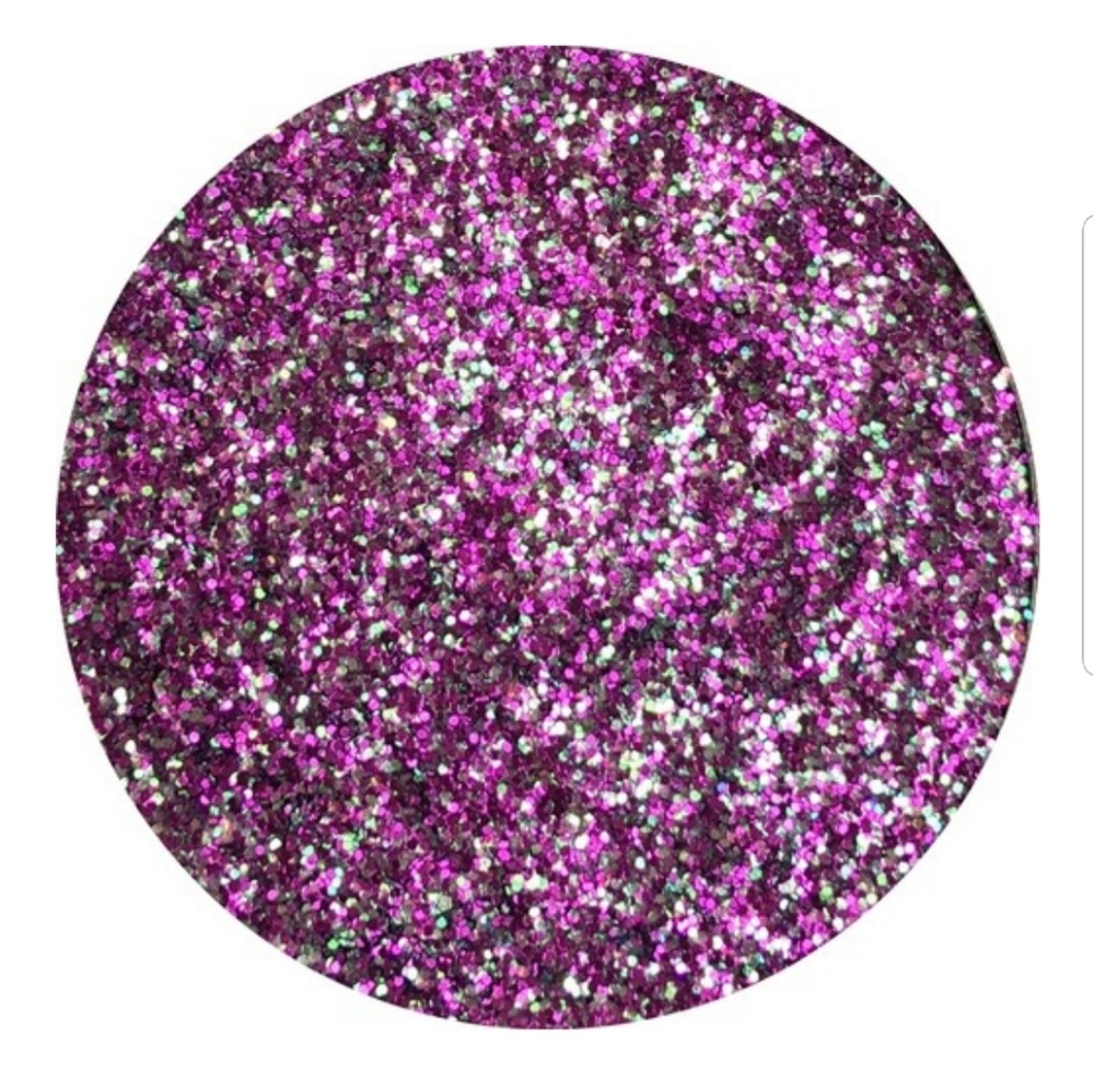 PRESSED GLITTERS